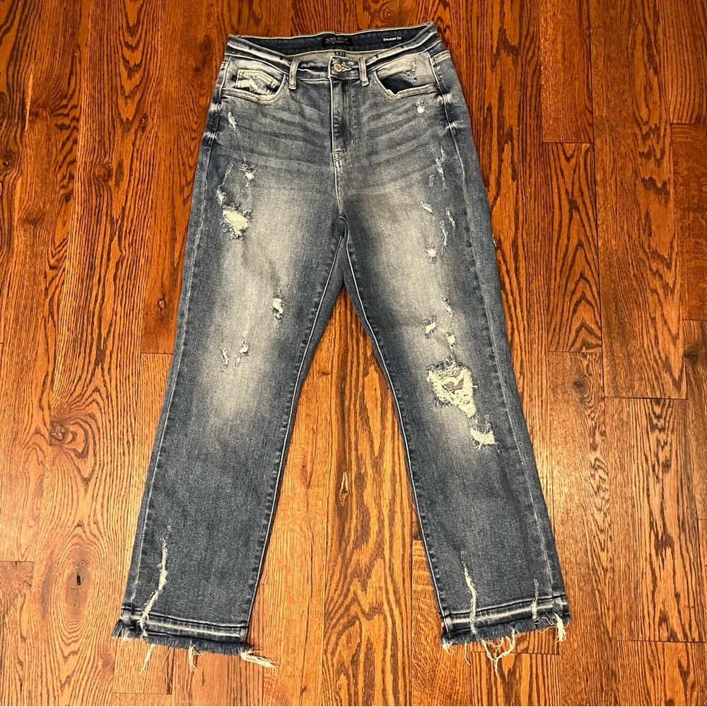 Judy Blue Straight Fit 5/27 Blue Wash Distressed Stretch High Waisted